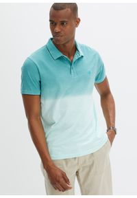 bonprix - Shirt polo w cieniowanym kolorze. Typ kołnierza: polo. Kolor: niebieski