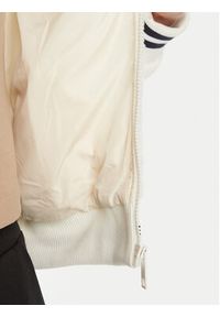 Guess Kurtka bomber V5RL06 KCPC2 Biały Regular Fit. Kolor: biały. Materiał: syntetyk #5