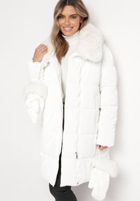 Born2be - Biała Pikowana Kurtka Płaszcz z Futerkiem i Rękawiczkami Avezze. Kolor: biały. Materiał: futro. Wzór: aplikacja #5