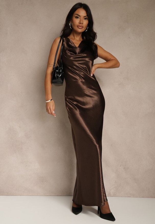 Renee - Brązowa Satynowa Wiskozowa Sukienka Koktajlowa z Bawełną Deleisana. Kolor: brązowy. Materiał: wiskoza, satyna, bawełna. Styl: wizytowy