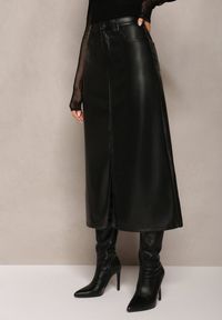 Renee - Czarna Trapezowa Spódnica Maxi z Imitacji Skóry Selariel. Kolor: czarny. Styl: elegancki