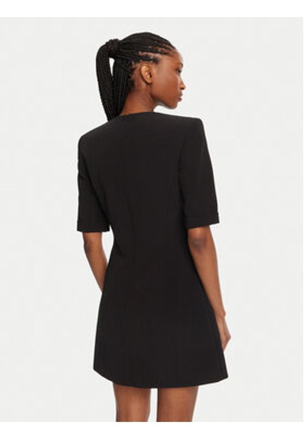 Balmain Sukienka koktajlowa DF1R7330VB00 Czarny Regular Fit. Kolor: czarny. Materiał: wiskoza. Styl: wizytowy