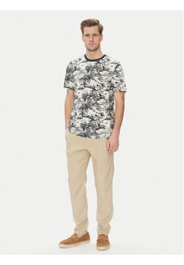 TOMMY HILFIGER - Tommy Hilfiger T-Shirt Summer MW0MW38933 Kremowy Slim Fit. Kolor: kremowy. Materiał: bawełna