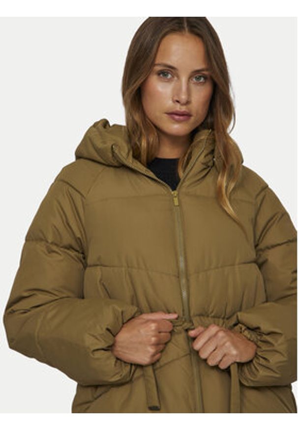 Vila Kurtka zimowa Bumble 14098374 Brązowy Loose Fit. Kolor: brązowy. Materiał: syntetyk. Sezon: zima