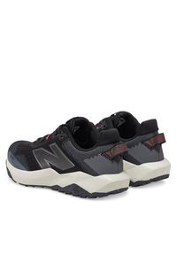 New Balance Buty do biegania Nitrel WTNTRCP6 Czarny. Kolor: czarny. Materiał: materiał