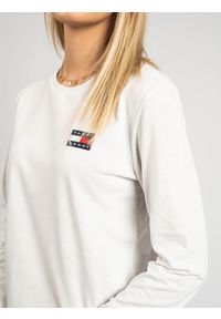 TOMMY HILFIGER - Tommy Hilfiger Bluzka | DW0DW07433 | Kobieta | Biały. Okazja: na co dzień. Kolor: biały. Materiał: bawełna, poliester. Długość rękawa: długi rękaw. Długość: długie. Wzór: aplikacja. Styl: casual #5