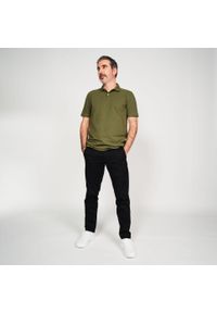 INESIS - Koszulka polo do golfa z krótkim rękawem męska Inesis MW500. Typ kołnierza: polo, golf. Kolor: zielony, brązowy, wielokolorowy. Materiał: bawełna, materiał, poliester. Długość rękawa: krótki rękaw. Długość: krótkie. Wzór: ze splotem. Styl: klasyczny, sportowy