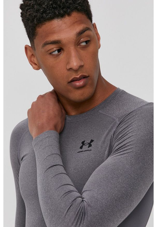 Under Armour - Longsleeve. Okazja: na co dzień. Kolor: szary. Długość rękawa: długi rękaw. Styl: casual