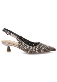Srebrne Czółenka Alma En Pena Eleganckie Buty Damskie Na Obcasie. Okazja: na imprezę. Nosek buta: szpiczasty. Zapięcie: pasek. Kolor: czarny. Wzór: aplikacja. Obcas: na obcasie. Styl: elegancki. Wysokość obcasa: średni #3