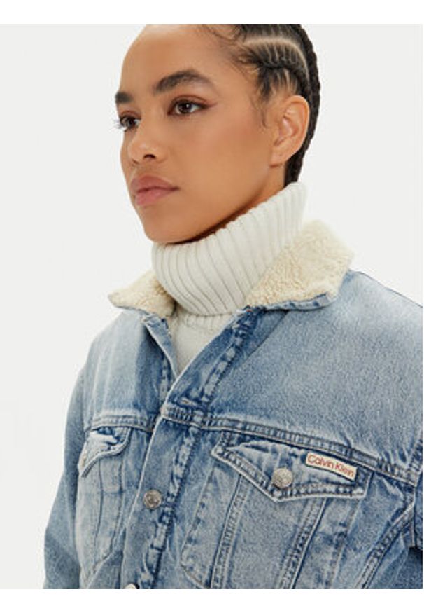 Calvin Klein Jeans Kurtka jeansowa J20J224096 Niebieski Regular Fit. Kolor: niebieski. Materiał: bawełna