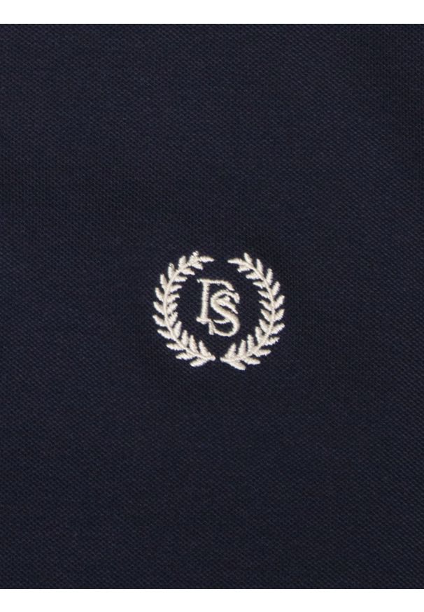 Big-Star - Koszulka męska polo granatowa Poller 403. Okazja: na co dzień. Typ kołnierza: polo. Kolor: niebieski. Materiał: dzianina, jeans, materiał. Wzór: aplikacja, haft, ze splotem. Styl: sportowy, casual