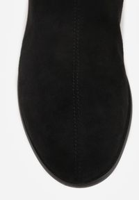 Renee - Czarne Botki na Słupku Ozdobione Metalicznym Wykończeniem Irialan. Okazja: na co dzień. Kolor: czarny. Materiał: jeans. Wzór: aplikacja. Obcas: na słupku. Styl: casual, elegancki #9