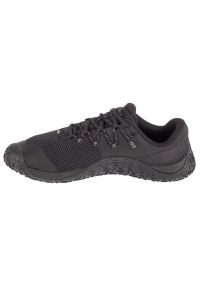 Buty do biegania Merrell Trail Glove 7 W J037336 czarne. Zapięcie: sznurówki. Kolor: czarny. Materiał: guma, syntetyk. Szerokość cholewki: normalna