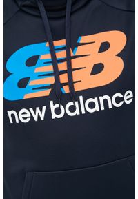New Balance bluza treningowa Tenacity męska kolor granatowy z kapturem z nadrukiem. Typ kołnierza: kaptur. Kolor: niebieski. Materiał: materiał. Długość rękawa: raglanowy rękaw. Wzór: nadruk #4