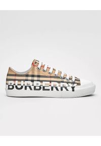 Burberry - BURBERRY - Beżowe trampki z logo. Nosek buta: okrągły. Kolor: czarny. Materiał: jeans, guma, materiał. Wzór: gładki, kratka, aplikacja. Styl: klasyczny #4