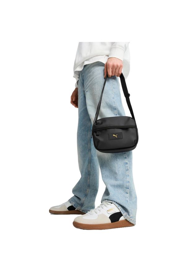 Torba Puma Essentials Pu Crossbody Bag 2L, Dla obu płci. Kolor: czarny. Materiał: poliester, materiał. Sport: fitness