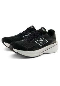 Buty damskie New Balance Fresh Foam 860 v15 W8604NE – czarne. Okazja: na co dzień. Kolor: czarny. Materiał: mesh. Szerokość cholewki: normalna. Wzór: geometria. Sport: bieganie, fitness #5