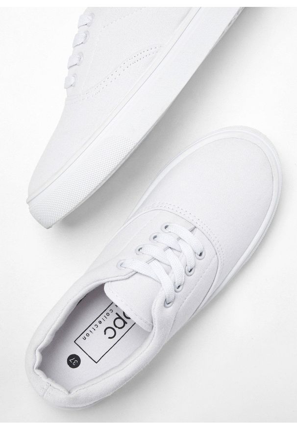 bonprix - Sneakersy z bawełnianego płótna. Okazja: na co dzień. Kolor: biały. Materiał: bawełna