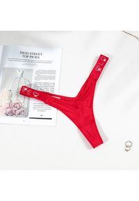 Intica - Stringi niewidoczne pod ubraniem z miękkiej tkaniny Ellina. Kolor: czerwony. Materiał: tkanina