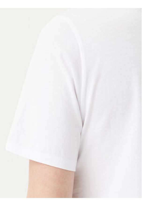 Marc O'Polo T-Shirt B01207251331 Biały Regular Fit. Typ kołnierza: polo. Kolor: biały. Materiał: bawełna