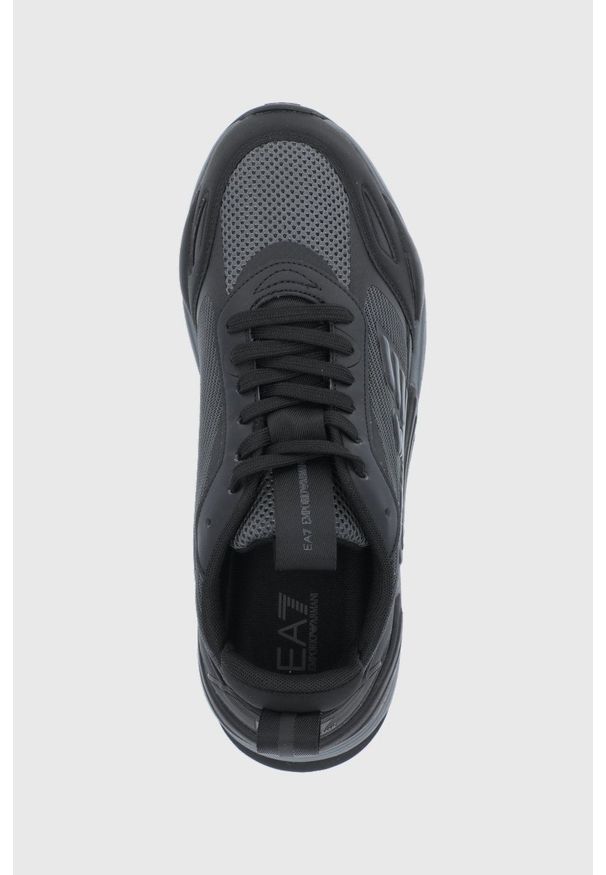 EA7 Emporio Armani Buty kolor czarny na płaskiej podeszwie. Zapięcie: sznurówki. Kolor: czarny. Materiał: guma. Obcas: na płaskiej podeszwie