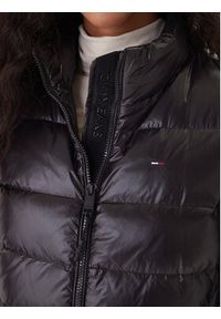 Tommy Jeans Kurtka puchowa DW0DW21618 Czarny Slim Fit. Kolor: czarny. Materiał: syntetyk #5