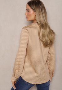 Renee - Beżowa Casualowa Koszula z Dodatkiem Bawełny w Paski Merinete. Okazja: na co dzień. Kolor: beżowy. Materiał: bawełna. Wzór: paski. Styl: casual