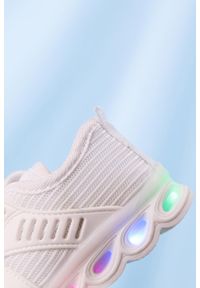 Casu - Białe buty sportowe sznurowane casu 204/25m. Kolor: biały #1
