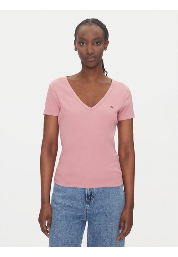 Tommy Jeans T-Shirt Essential DW0DW17385 Różowy Slim Fit. Kolor: różowy. Materiał: bawełna