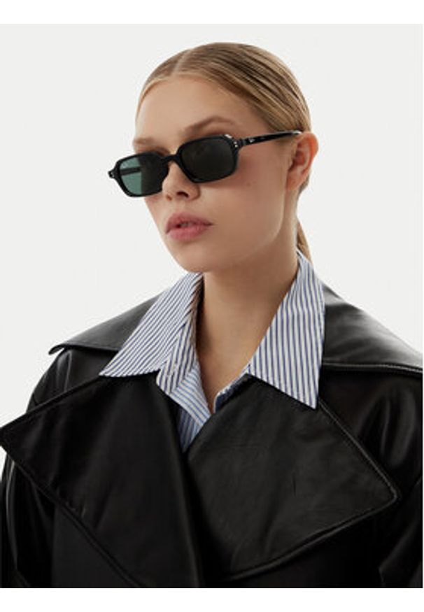 Ray-Ban Okulary przeciwsłoneczne 0RB4455 Czarny. Kolor: czarny