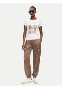 Guess T-Shirt W6BI51 K6658 Biały Regular Fit. Kolor: biały. Materiał: bawełna #3