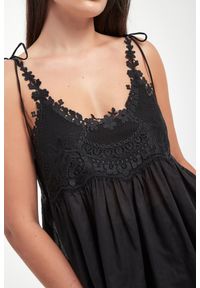 Twinset Milano - Top damska z koronką TWINSET. Materiał: koronka. Wzór: koronka #4