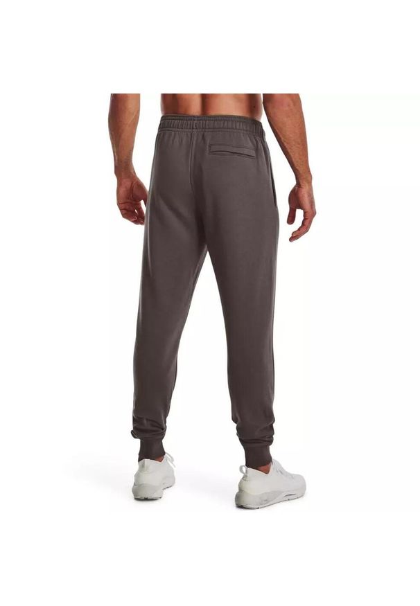 Spodnie dresowe męskie Under Armour Rival Fleece Joggers. Kolor: szary. Materiał: dresówka