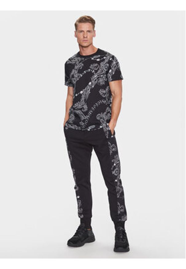 Versace Jeans Couture Spodnie dresowe 75GAA3C0 Czarny Regular Fit. Kolor: czarny. Materiał: dresówka, bawełna