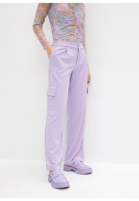 bonprix - Spodnie bojówki. Kolor: fioletowy #1