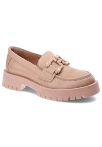 Różowe Mokasyny Venezia Stylowe Buty Damskie. Zapięcie: bez zapięcia. Kolor: różowy. Szerokość cholewki: normalna. Wzór: aplikacja. Materiał: skóra. Sezon: lato. Obcas: na obcasie. Styl: elegancki. Wysokość obcasa: niski