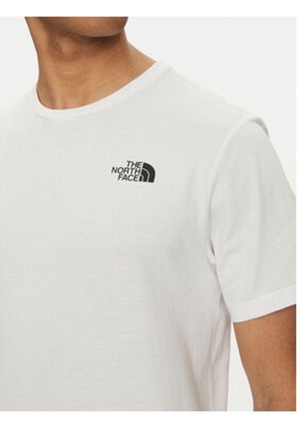 The North Face T-Shirt Vertical NF0A89FP Biały Regular Fit. Kolor: biały. Materiał: bawełna