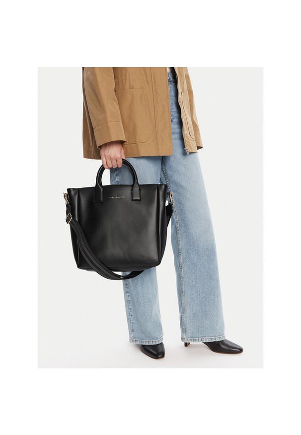 TOMMY HILFIGER - Torebka Tommy Hilfiger. Kolor: czarny