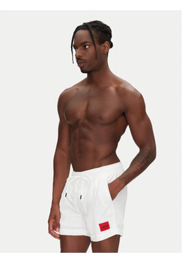 Hugo - HUGO Szorty sportowe Dominica 50493450 Biały Regular Fit. Kolor: biały. Materiał: syntetyk. Styl: sportowy