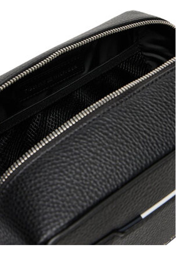 TOMMY HILFIGER - Tommy Hilfiger Kosmetyczka Th Central Washbag AM0AM13524 Czarny. Kolor: czarny. Materiał: skóra