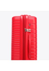 Wittchen - Zestaw walizek z polipropylenu z błyszczącymi paskami czerwony. Kolor: czerwony. Wzór: paski, aplikacja. Styl: elegancki #7