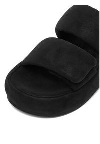 Juicy Couture Klapki CEO-WSS21515-06 Czarny. Kolor: czarny. Materiał: materiał #9