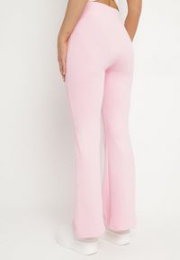 Born2be - Różowe Spodnie Legginsy Typu Dzwony z Wysokim Stanem Melonell. Stan: podwyższony. Kolor: różowy
