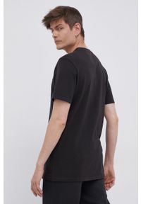 Superdry T-shirt bawełniany kolor czarny z nadrukiem. Okazja: na co dzień. Kolor: czarny. Materiał: bawełna. Wzór: nadruk. Styl: casual