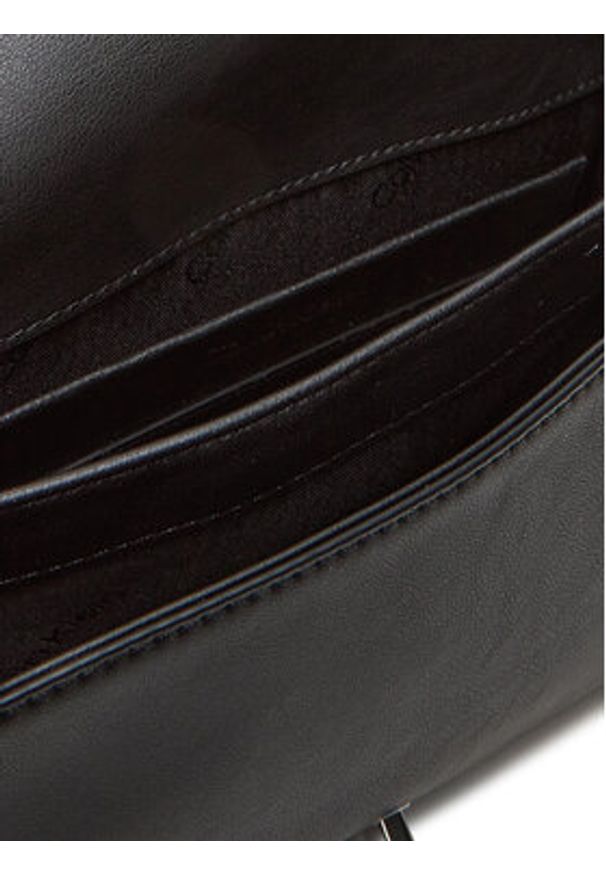 Calvin Klein Torebka Re-Lock Medium Chain LV04F3104G Czarny. Kolor: czarny. Materiał: skórzane