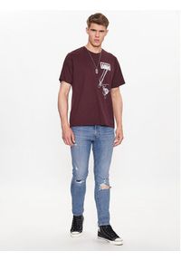 Levi's® T-Shirt 16143-1011 Bordowy Relaxed Fit. Kolor: czerwony. Materiał: bawełna #4