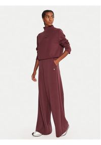 Guess Bluza Olympe V4YQ05 KCAY2 Bordowy Regular Fit. Kolor: czerwony. Materiał: syntetyk