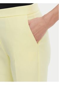 Maryley Spodnie materiałowe 25EB587/43LL Żółty Regular Fit. Kolor: żółty. Materiał: syntetyk #5