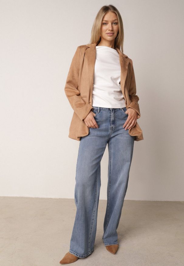 Born2be - Niebieskie Bawełniane Jeansy z Wysokim Stanem i Szerokimi Nogawkami Marydia. Okazja: na co dzień. Stan: podwyższony. Kolekcja: plus size. Kolor: niebieski. Styl: casual, klasyczny, elegancki