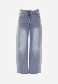 Born2be - Niebieskie Bawełniane Jeansy Balloon z Asymetrycznym Zapięciem i Wysokim Stanem Evile. Okazja: na co dzień. Stan: podwyższony. Kolor: niebieski. Styl: casual, elegancki #8